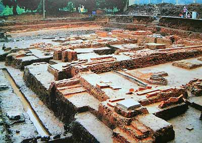 Dấu[-]tích[-]kiến[-]trúc[-]thời[-]Lý[-]-[-]Trần